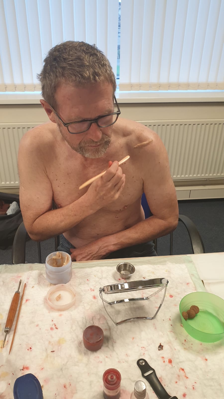 LOTUS-acteur Hans Steeman tijdens een oefening